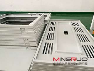 珠海钣金加工中山银川毕博汽车租赁与服务有限公司教你做机柜如何选择最好的板材